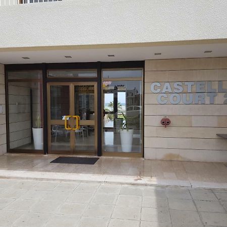 Haig'S Dream Flat On The Beach Larnaka Exterior foto